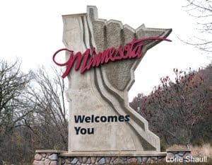 Minnesota Welcomes You highway sign. Photo by Lorie Shaull.